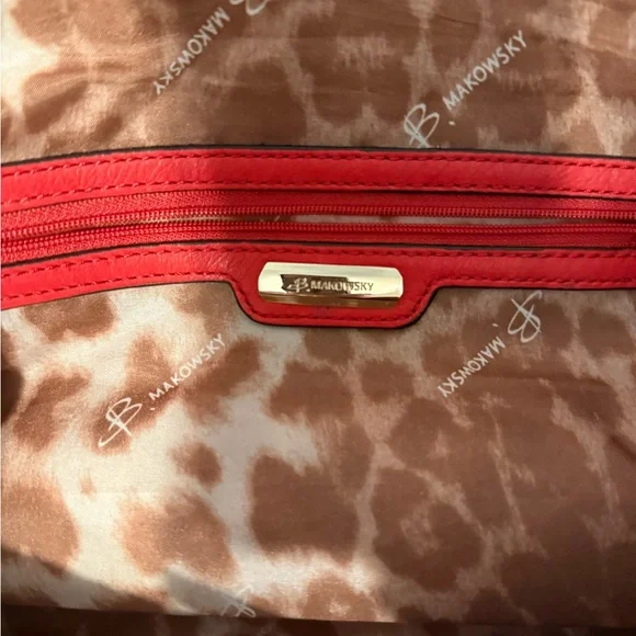 B. Makowsky Bold Red Leather Shoulder Bag - Picture 4 of 4